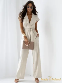 Aurelia Milano – Beżowy kombinezon damski z tkaniny z dekoltem w serek