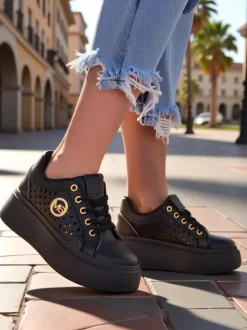 Aurelia Nero - Czarna platforma Royalfashion z eko skóry, model LH201-8