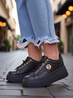 Aurelia Nero - Czarna platforma Royalfashion z eko skóry, model LH201-8