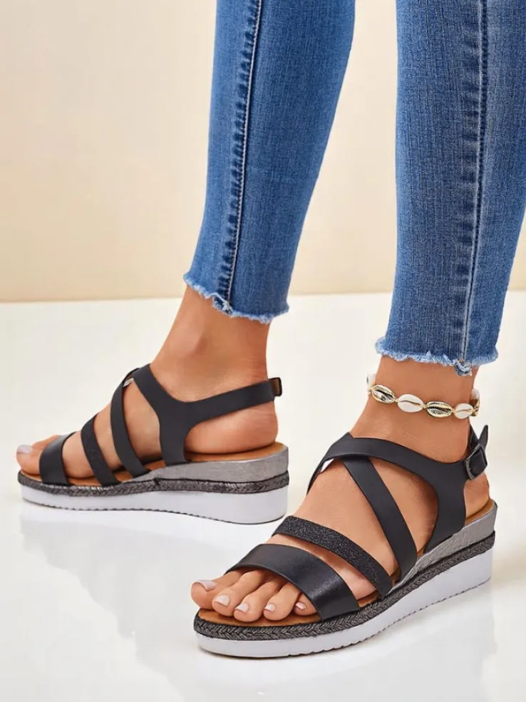 Aurelia Nero – Czarne sandały damskie na koturnie Royalfashion skóra eco