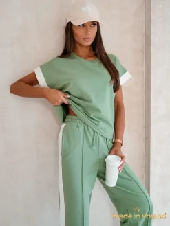 Aurelia Verde – komplet dresowy khaki bawełna elastan stylowy klasyk włoski