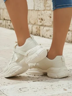 Beżowe sneakersy damskie Platina Roma na płaskim obcasie skóra eko 5 cm