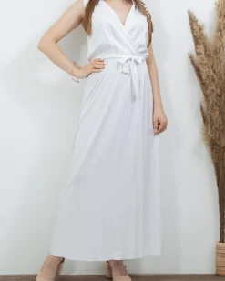 Biała damska maxi sukienka - Odzież