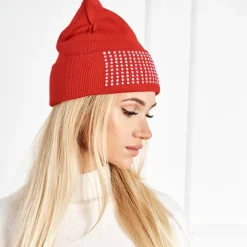 Bordowa damska czapka z perełkami - Akcesoria