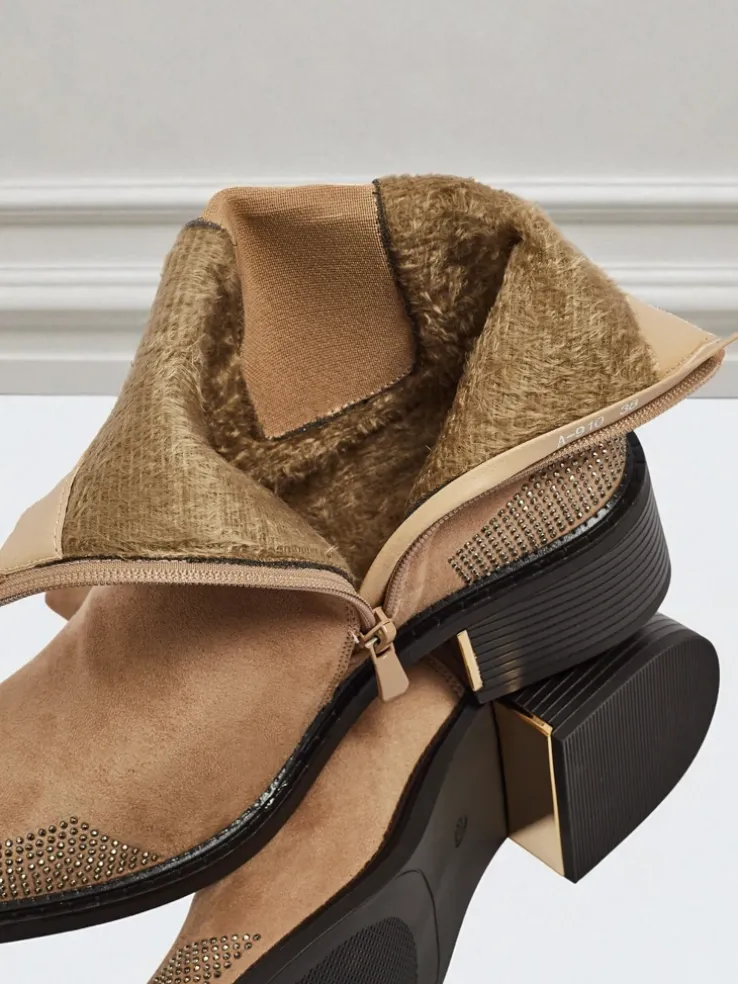 Botki damskie eko zamszowe zdobione cyrkoniami TangleMist