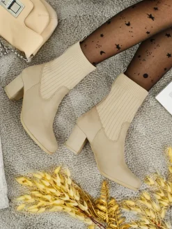 Botki damskie eko zamszowe na słupku ze wstawką a'la skarpeta LumenThorn