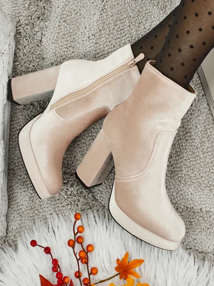 Botki damskie na słupku al'la Welur Miss