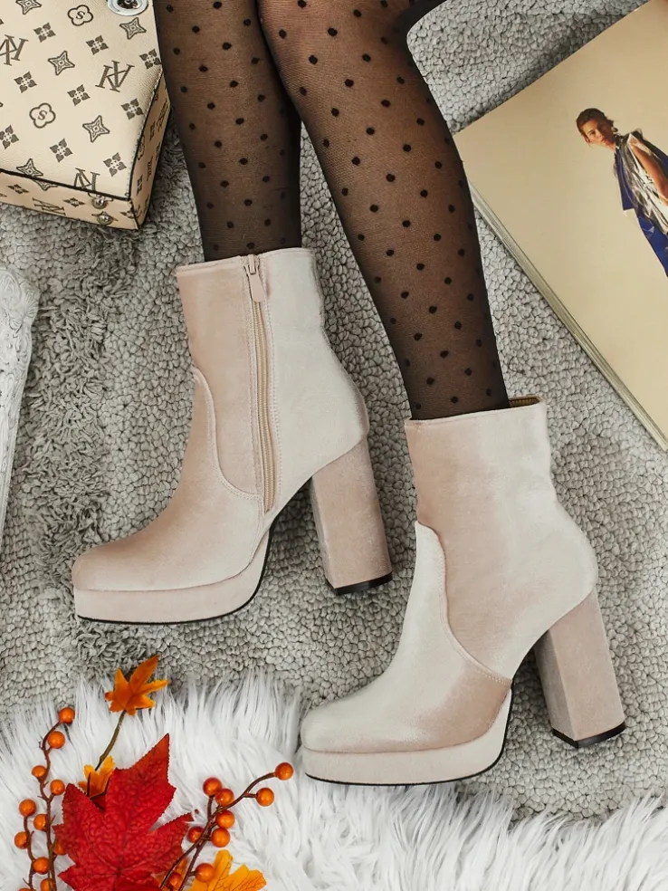 Botki damskie na słupku al'la Welur Miss