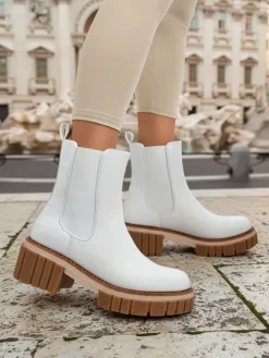 Botki na słupku z eko nubuku Amber Walk