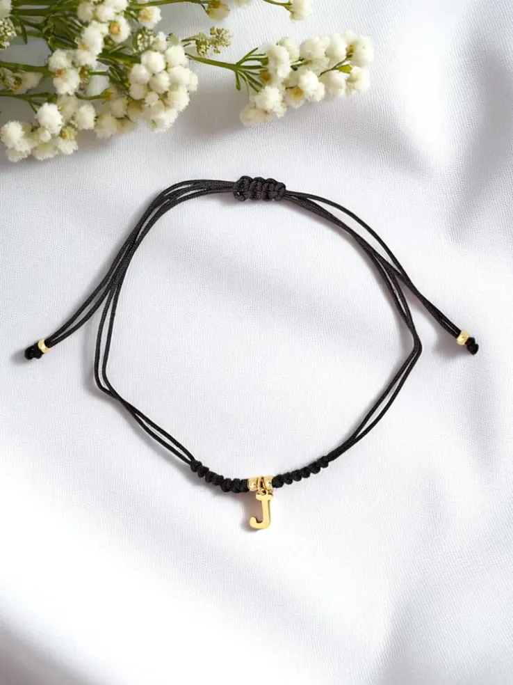 Bransoletka damska z literką "J"