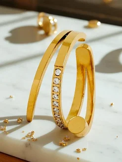 Bransoletka obręcz Dolce Vita z ozdobnymi charmsami