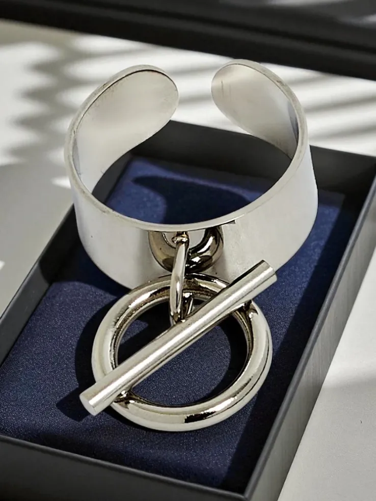 Bransoletka obręcz Dolce Vita z ozdobnymi charmsami