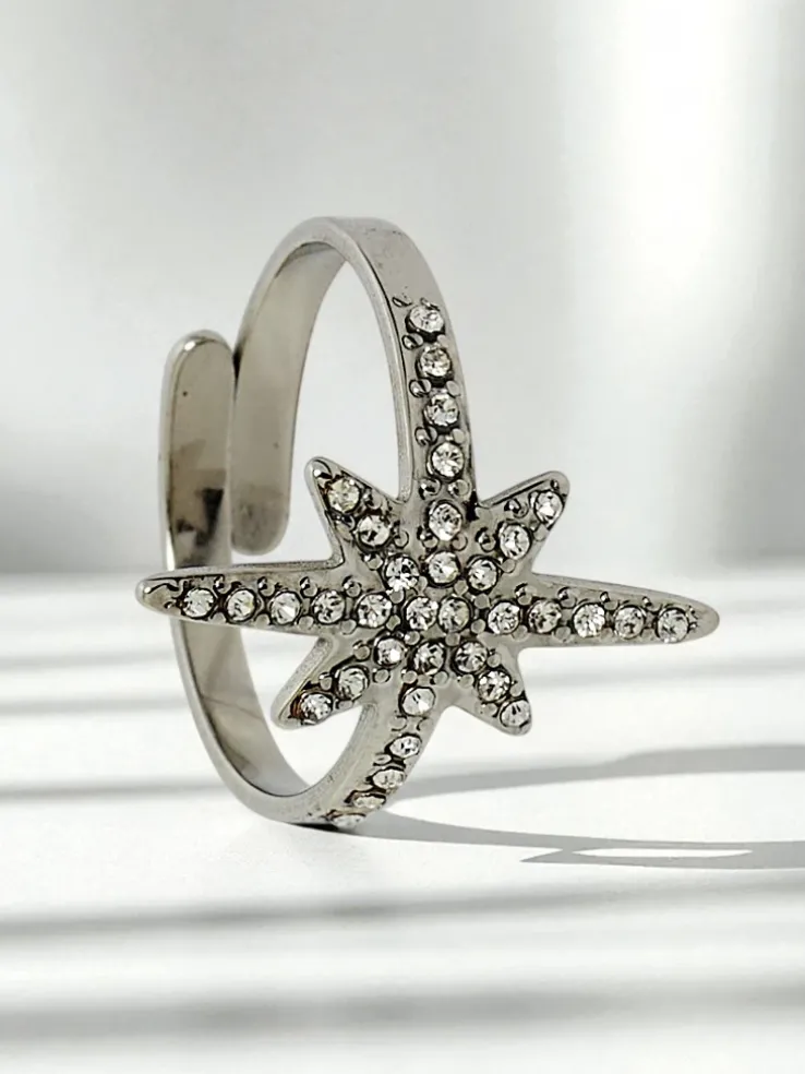 Bransoletka obręcz Dolce Vita z ozdobnymi charmsami