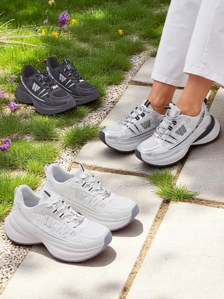 Buty sportowe damskie Royalfashion Hypatia czarne na płaskim obcasie 5 cm