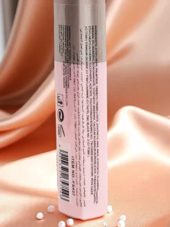 Błyszczący cień do powiek w sztyfcie Rose Dahlia