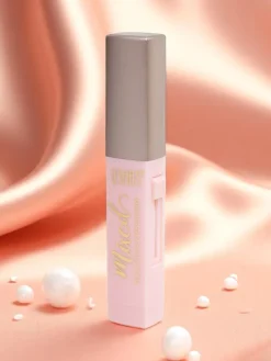 Błyszczący cień do powiek w sztyfcie Rose Dahlia