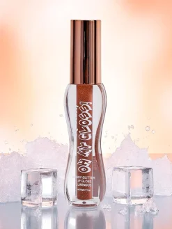 Błyszczyk do ust z brokatem w kolorze Fluffy RoseWood