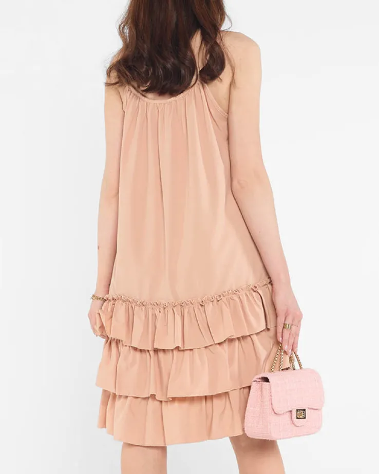 Camelowa damska sukienka na ramiączkach z falbankami - Odzież