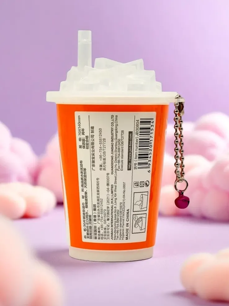 Chusteczki nawilżające w ozdobnym opakowaniu kubeczka z lodem 30szt