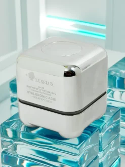 Crema Aurelia Luxelux Hyaluron SPF30 Nawilzajacy Krem Revitalizujacy 50g