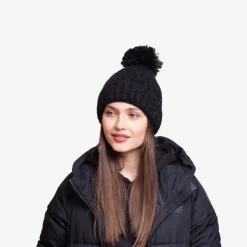 Czarna damska ocieplana błyszcząca czapka z pomponem - Akcesoria