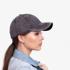Czarna jeansowa damska czapka z daszkiem - Akcesoria