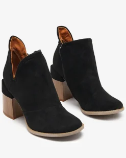 Czarne damskie botki na słupku z wycięciami Encura- Obuwie