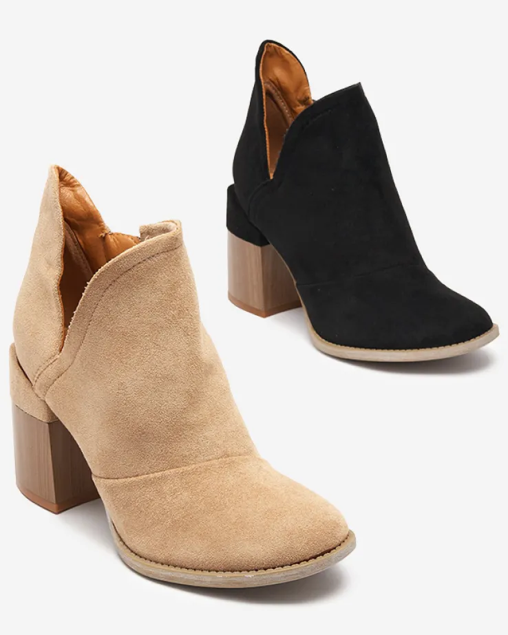 Czarne damskie botki na słupku z wycięciami Encura- Obuwie