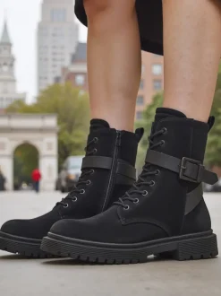 Czarne damskie botki typu workery Miros