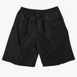 Czarne spodenki męskie z szarymi lampasami - Odzież