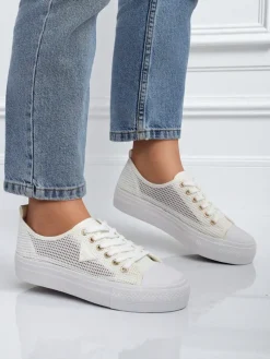 Damskie białe sneakersy Ariadne Mesh – przewiewne trampki na płaskiej podeszwie