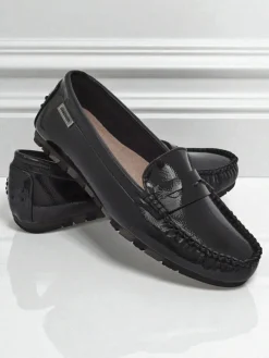 Damskie Mokasyny Cyra Nero z ekoskóry lakierowanej, klasyczny styl włoski