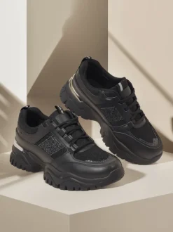 Damskie sneakersy Arete Nero na płaskim spodzie ze skóry ekologicznej