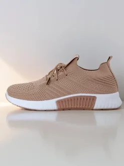 Damskie sneakersy Aristea jasny brązowy płaski obcas tkanina 3 cm