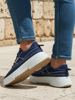 Damskie sneakersy Callista na platformie granatowe tkanina wiosna-lato