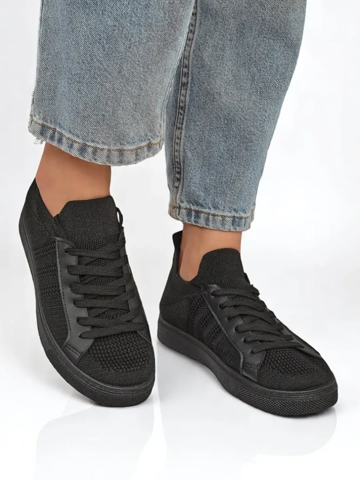 Damskie sneakersy Livia Nero – czarne tenisówki z tkaniny i ekoskóry na płaskiej podeszwie