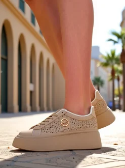 Damskie sneakersy platforma Callista Royalfashion ecru skóra ekologiczna