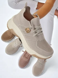 Damskie sneakersy Royalfashion Selene – wygodne białe buty na płaskiej podeszwie