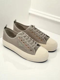 Damskie tenisówki Callista Mesh Light Grey – wygoda i styl na lato i jesień