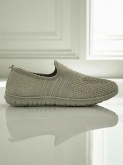 Damskie wsuwane mokasyny Hypatia Verde z tkaniny na płaskiej podeszwie