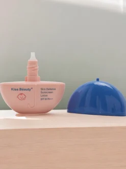 Kiss Beauty Krem przeciwsłoneczny 60 SPF 50ml