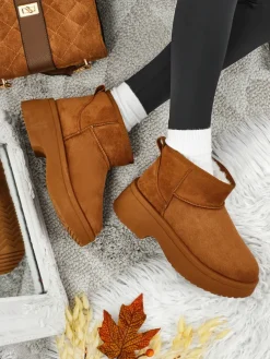 Krótkie buty a'la śniegowce damskie Liorah