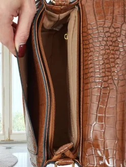 Lakierowana mała damska torebka z eko skóry Lunisse