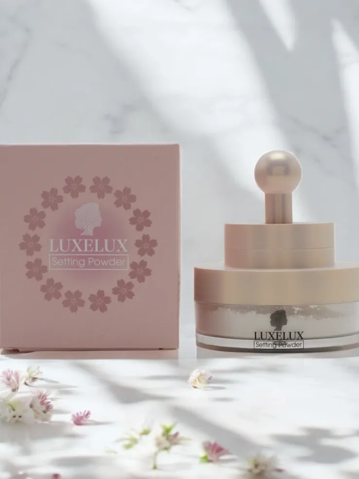 Luxelux Puder sypki z gąbeczką do twarzy 01 13,5 g