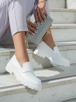 Mokasyny Damskie Aura Białe na Platformie - Eleganckie i Wygodne, Skóra Eko