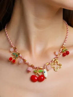 Naszyjnik Atena Charm Cherry – złote amulety wisienki
