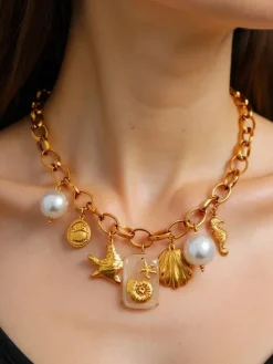Naszyjnik Atena Charm Sea – złote amulety z motywami morskimi