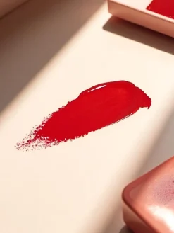 Pomadka do ust i bezbarwny błyszczyk 2w1 Hot Red