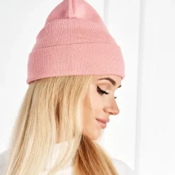 Różowa damska czapka dwuwarstwowa typu beanie - Akcesoria