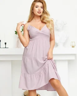 Różowa damska letnia sukienka do kolan - Odzież